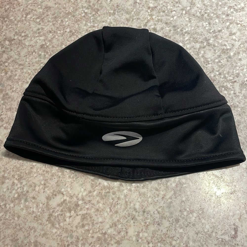Brooks Vapor Dry Beanie Cap Cycling Running